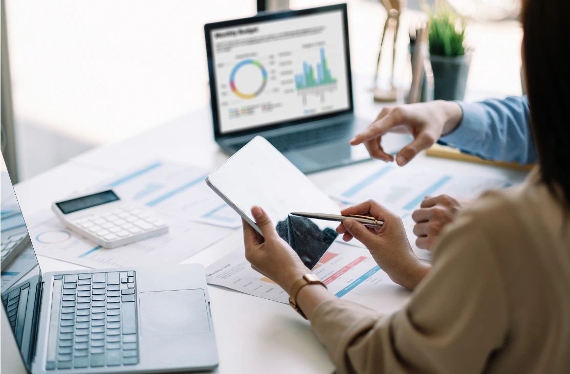 Enter the Market With a Defensible Competitive Advantage
